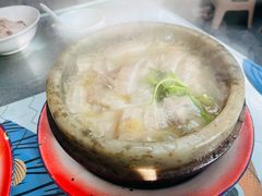 -石锅坛肉(广场店)