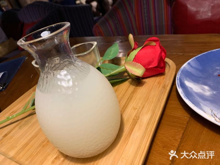 雀舞云南菜(天津天河城购物中心店)云南自酿米酒图片