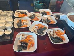 -彩虹云霄酒店76&78层国际自助餐