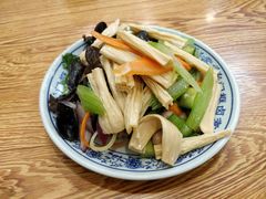 素凉菜-门框胡同百年卤煮(新街口店)