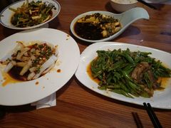 -雷祖芳老妈蹄花店