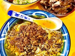 -砖头卤味