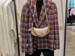 -URBAN REVIVO(上海中庚漫游城店)