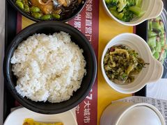 -老娘舅餐厅(黄龙体育中心店)