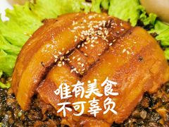 杂粮包芽菜扣肉-峨嵋酒家(德内店)