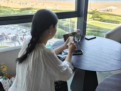 -青岛朗艺美术馆·海景咖啡