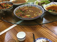 -宏利土菜馆(马山店)