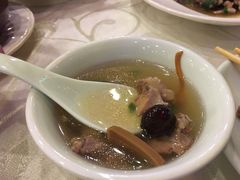 -鑫巴蜀小镇 · 水煮鱼专研店(玉桥店)
