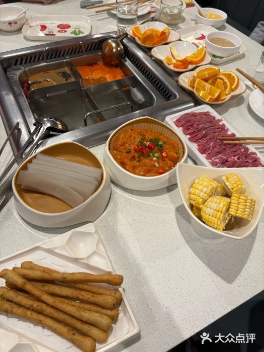 海底捞火锅(勒泰店)图片