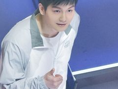 -杭州西湖银泰百货