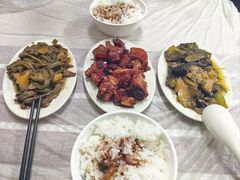 -尹记餐馆(花园店)
