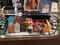 -VENCHI 闻绮(北京国贸商城店)