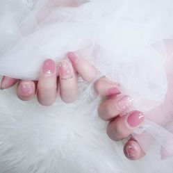 -夏花美甲美睫