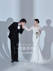 -水晶之恋婚纱摄影(北京总店)