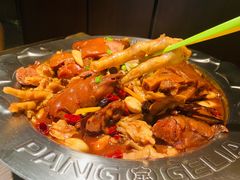 -胖哥俩肉蟹煲(石家庄长安万达店)