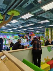 -莫莉幻想儿童乐园(郑州丹尼斯三天地店)