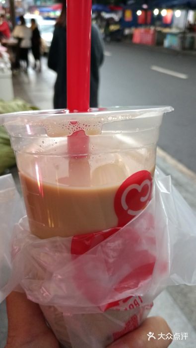 蜜雪冰城(沃尔玛店)红豆奶茶图片