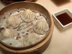 鸡汁杭州小笼包-虫二酒肆(美罗城店)