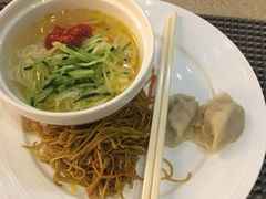 -亮马河饭店翠雅咖啡厅