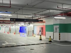 -北外滩来福士办公楼西塔-地下停车场