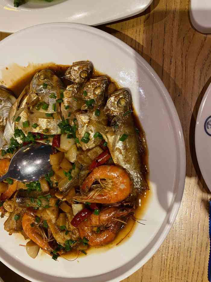 宝燕海鲜大排档(虹桥路店)-"宝燕我还是很有好感的,特别是他们的海鲜