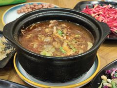 三鞭一花-三鞭一花·独一处·元英砂锅(海光寺店)