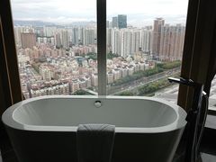 -深圳皇庭V酒店