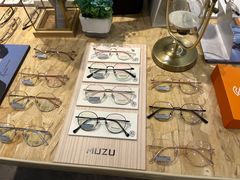 -Trend1881视光·蔡司视觉(领展广场店)