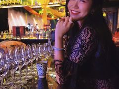 -大连君悦酒店 · VIVA(星海广场店)