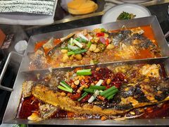 -鸣记脆皮烤鱼·海鲜烤鱼(亿合城店)