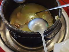 -鲁朗纳麦石锅鸡庄园