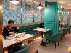 大堂-东鑫记港式茶餐厅(南京东路店)