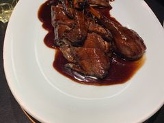老头儿卤鸭（半只）-老头儿油爆虾·1987杭州烟火味(湖滨银泰in77D区店)