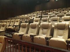 -百老汇电影中心(油麻地店)