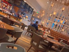 -松咖啡自助餐厅·松北香格里拉