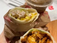 咸蛋黄肉松风味卷-Tims天好咖啡·贝果(东方广场店)