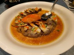 黑豚肉蒸膏蟹-馋遇江南·精致湖景雅宴(东方之门店)