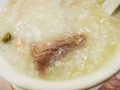 -新东源国际酒店·新东源食坊(沙井店)