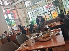 -红樱桃·欢乐餐厅(太原里店)