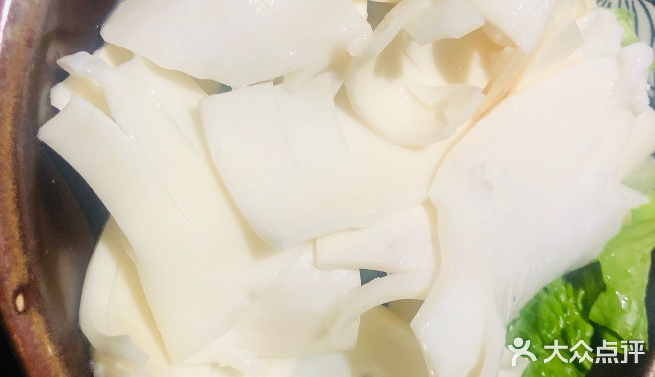 早就听闻这家来自重庆的火锅店，这次终于来拔草