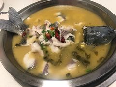 金汤酸菜鱼-鱼得水骨汤酸菜鱼(草场地店)
