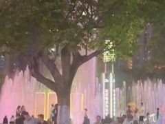 -观音桥步行街