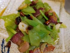 -滇香肴·云南菜蒸汽石锅鱼(云南北路店)