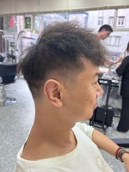 点击看大图 -VS接发潮牌