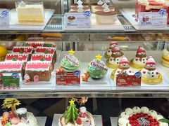 -85度C(生甜甜圈研究工坊·上海平凉店)