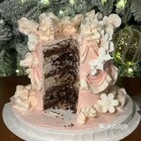 生日收到这么漂亮的蛋糕🎂心情也变得美美哒[爱心]