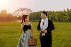 -喜爱高定婚纱摄影