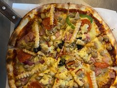 垃圾桶披萨-MI WU FACTORY米屋美食工厂餐厅(绿地店)