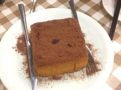 -新大咀港式茶餐厅(宝山万达店)