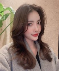 -变画·发型STUDIO